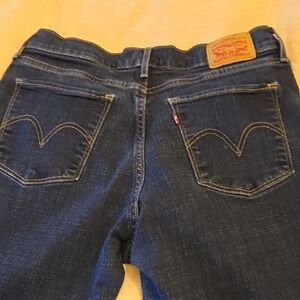 Levi's Women's Dark Blue Boot Cut Jeans Size 30